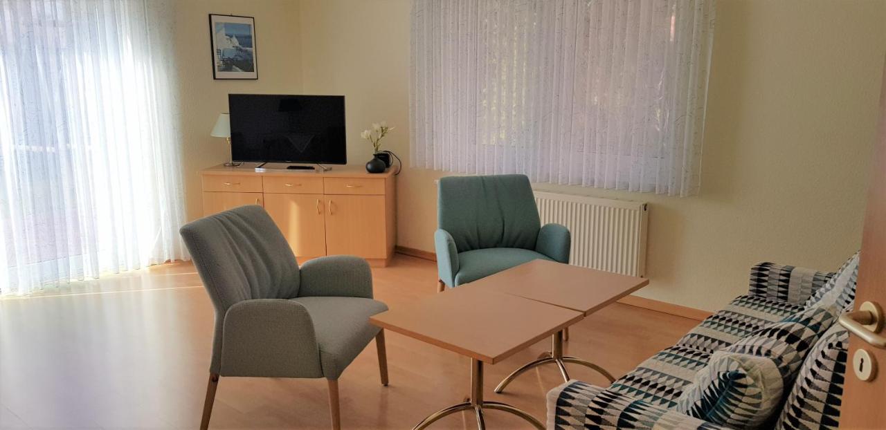 Landhaus Braband Ferienwohnungen - Gustav-Schoenleber-Weg 27 Cuxhaven Extérieur photo